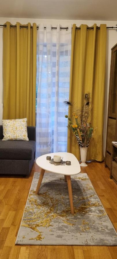 Emma Apartament Синая Екстериор снимка