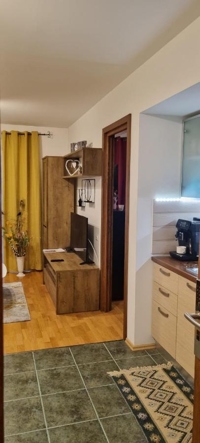 Emma Apartament Синая Екстериор снимка